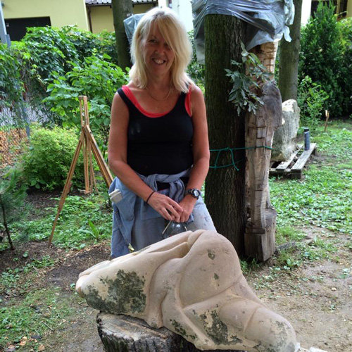Elaine with her finished sculpture