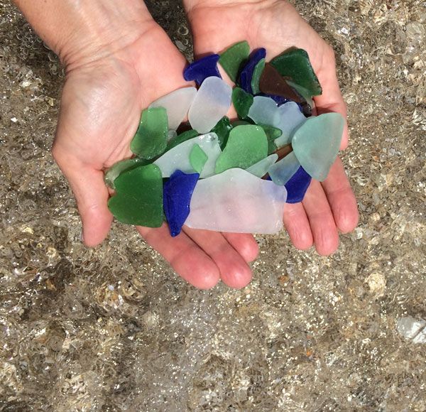 Beach Lust: Sea Glass Collecting, Beachcombing and Crafting